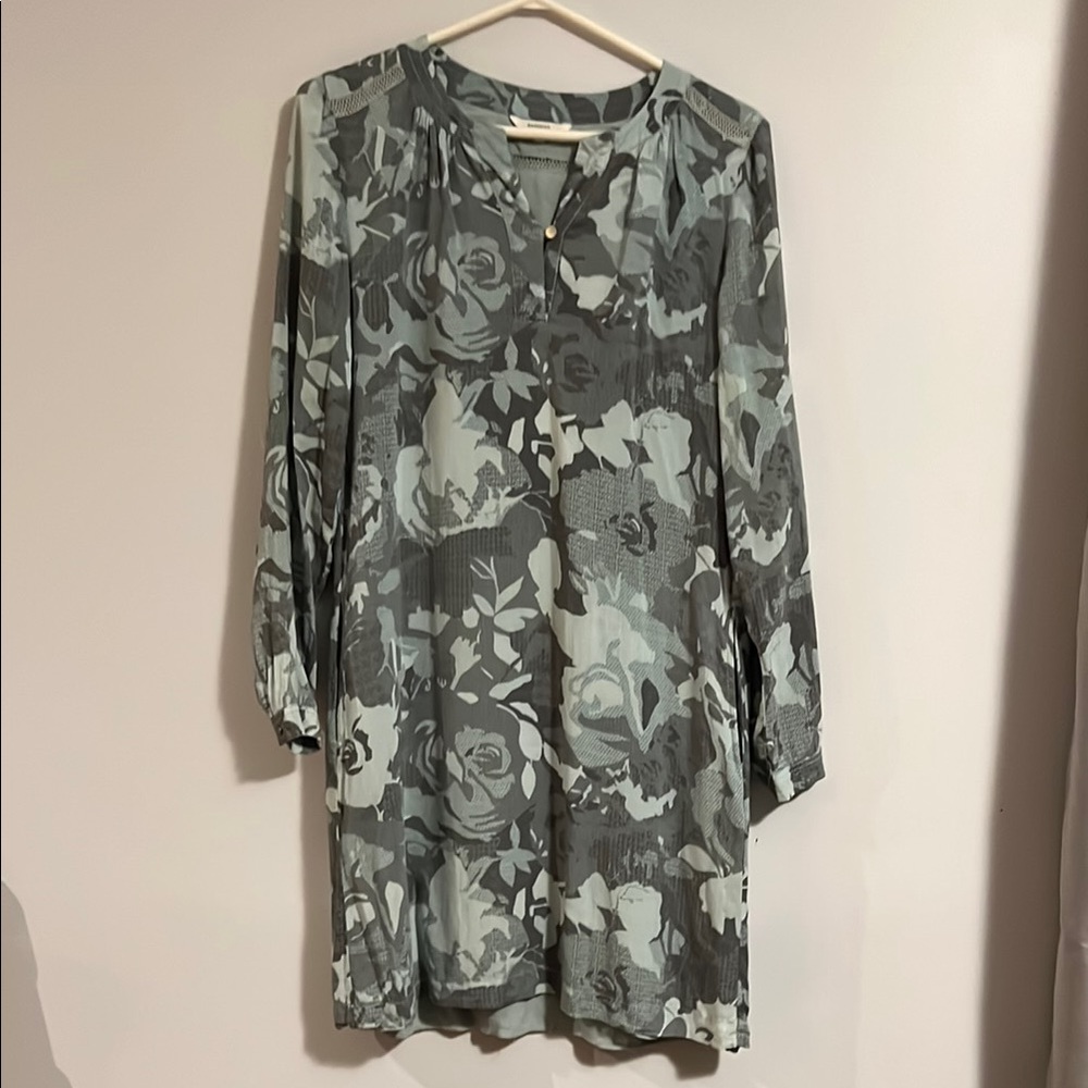 Floral mint / moss green  Women's dress or tunic size 36